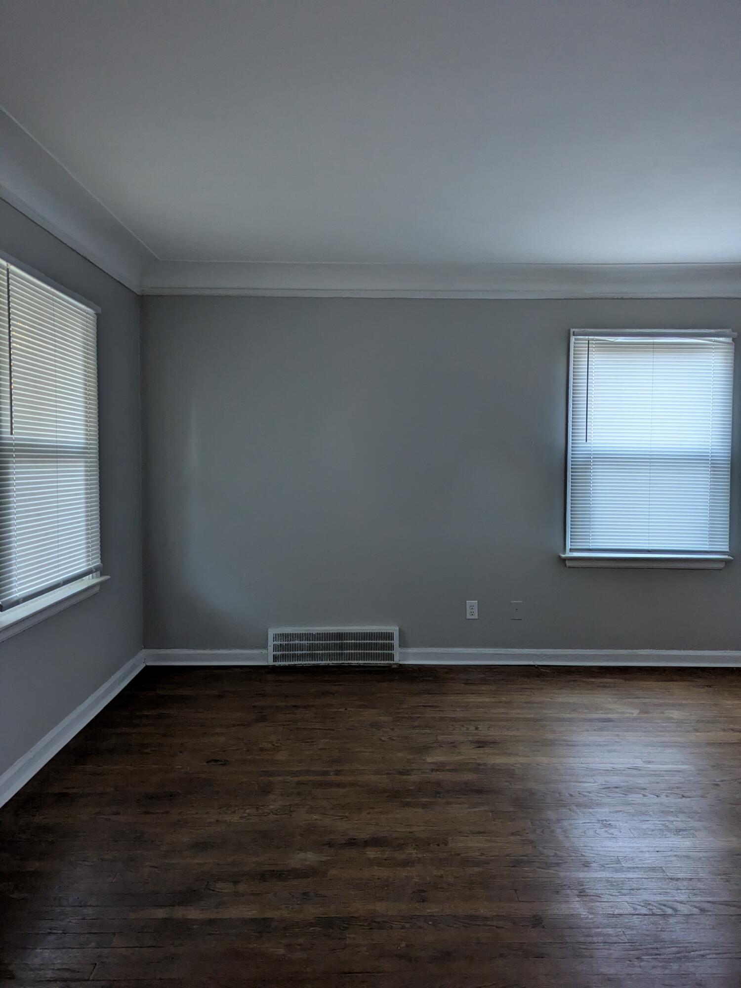 9994 Vaughan Street Detroit, MI 48228 - Photo 4 of 8 PXL_20241108_125656644 (1)