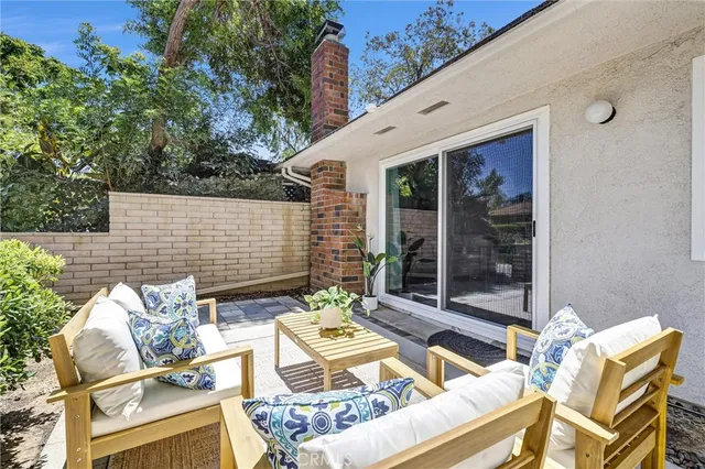 $1,160,000 | 4 Dogwood North, Irvine, CA 92612