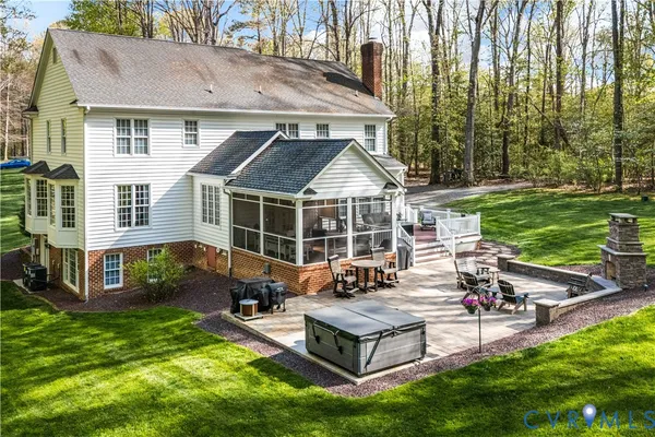 $1,175,000 | 638 Cross Ridge Lane, Manakin-Sabot, VA 23103