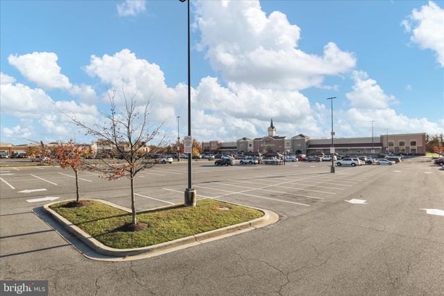 $415,000 | 2633 Campus Way North, Lanham, MD 20706