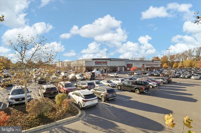 $415,000 | 2633 Campus Way North, Lanham, MD 20706