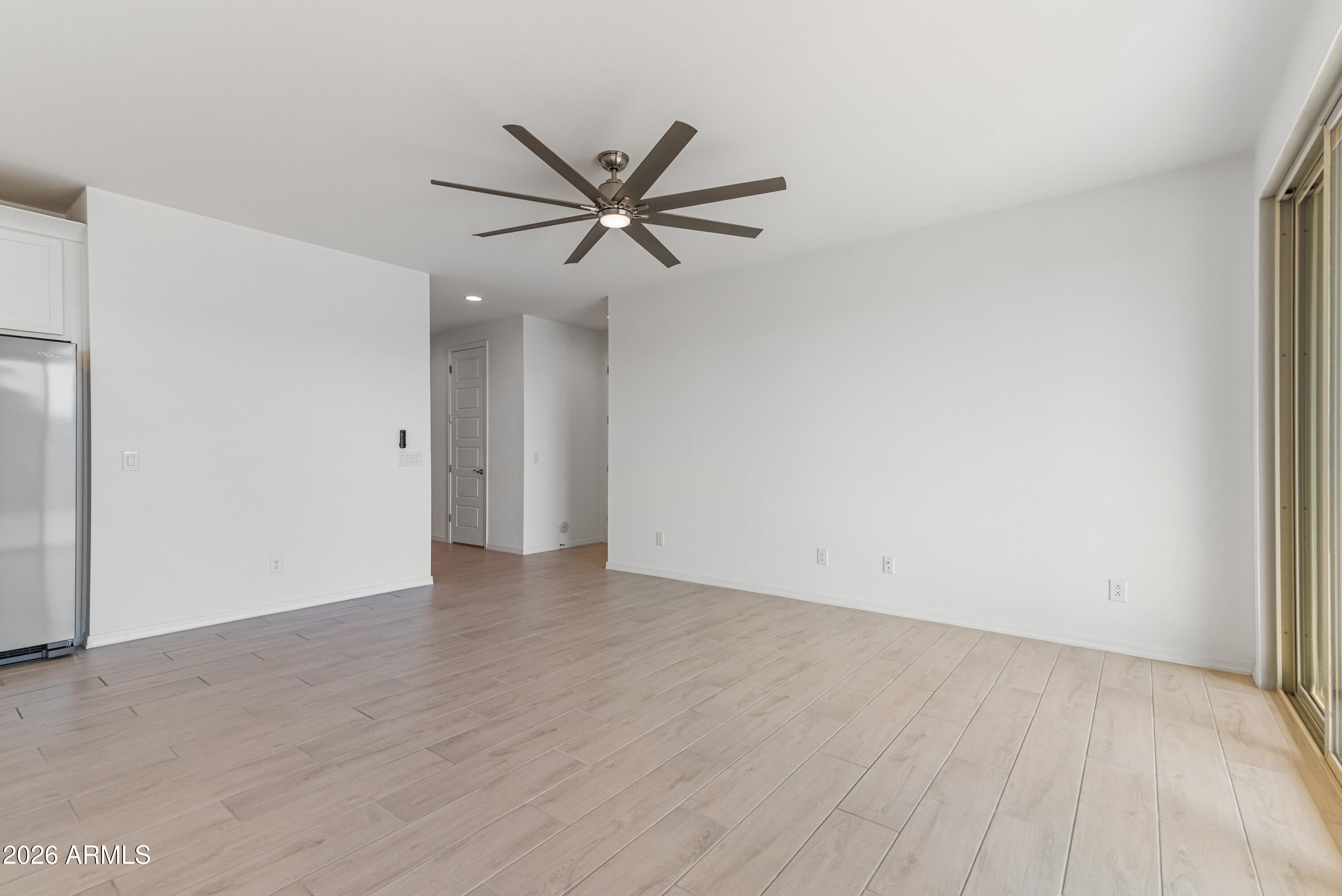 13411 West Rowel Road Peoria, AZ 85383 - Photo 17 of 36 20_13411 w rowel rd-20