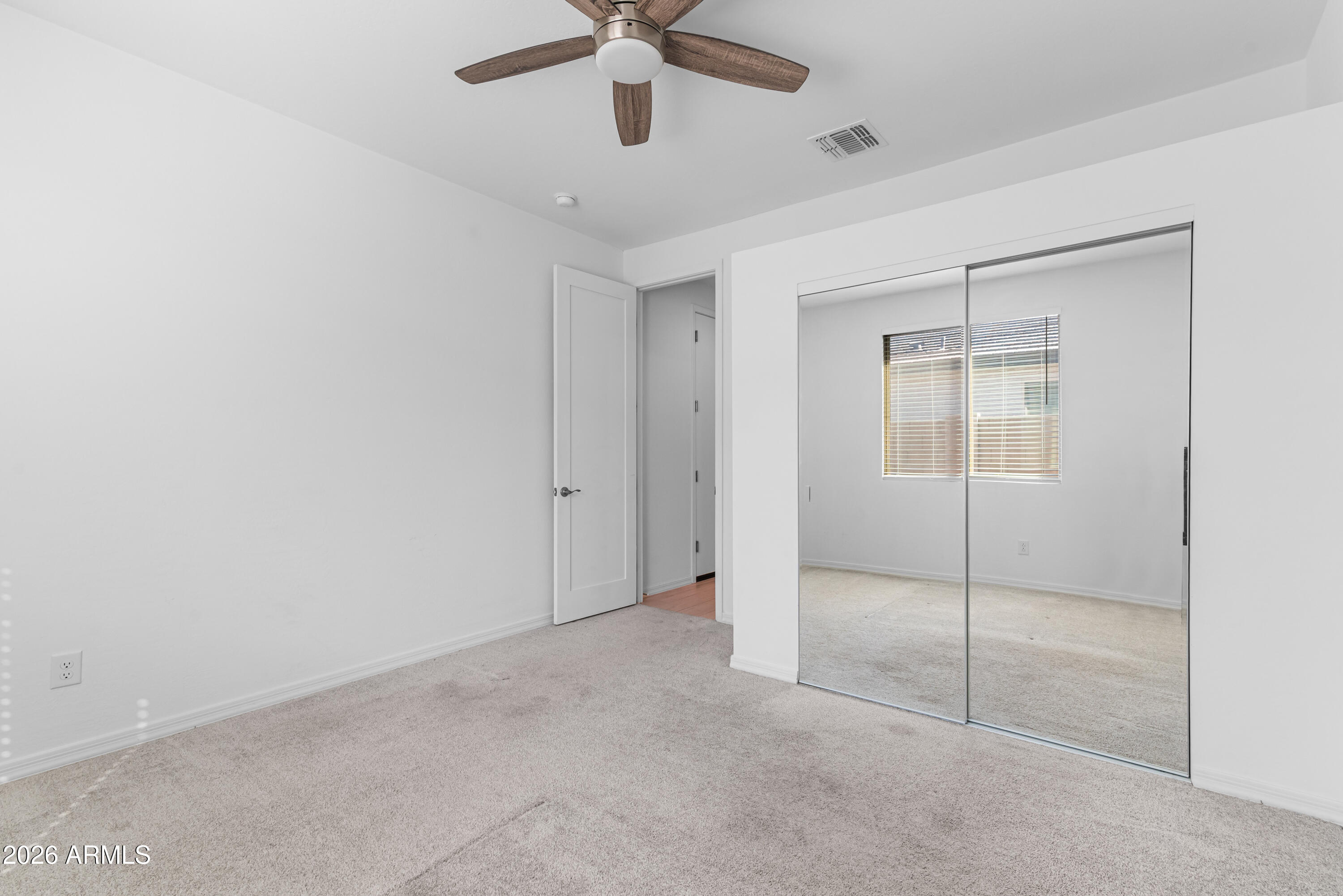 13411 West Rowel Road Peoria, AZ 85383 - Photo 20 of 36 11_13411 w rowel rd-11