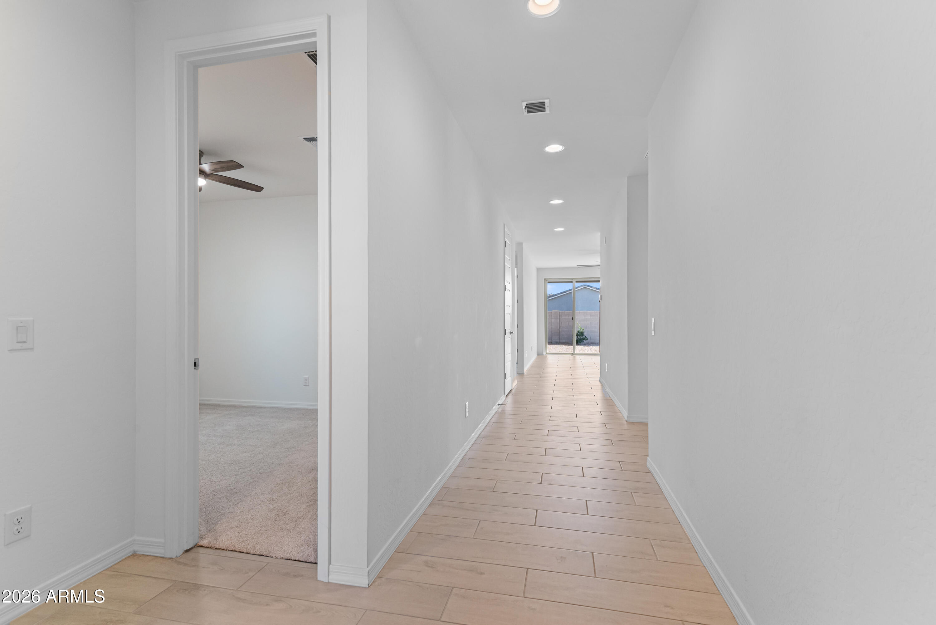 13411 West Rowel Road Peoria, AZ 85383 - Photo 37 of 46 4_13411 w rowel rd-4