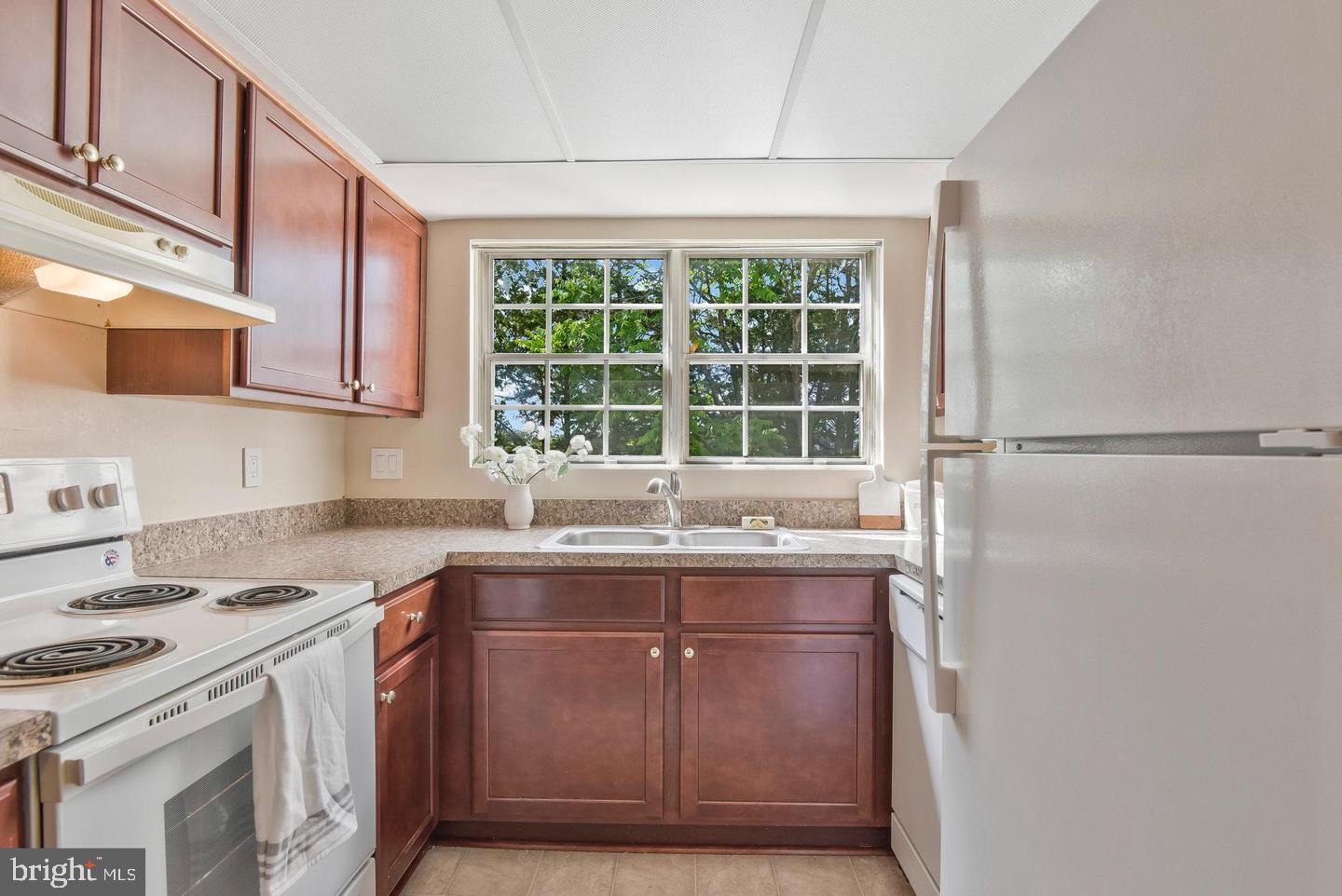 121 Fort Evans Road Southeast, Unit D Leesburg, VA 20175 - Photo 1 of 4