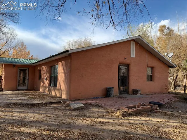 a view of a house with a patio