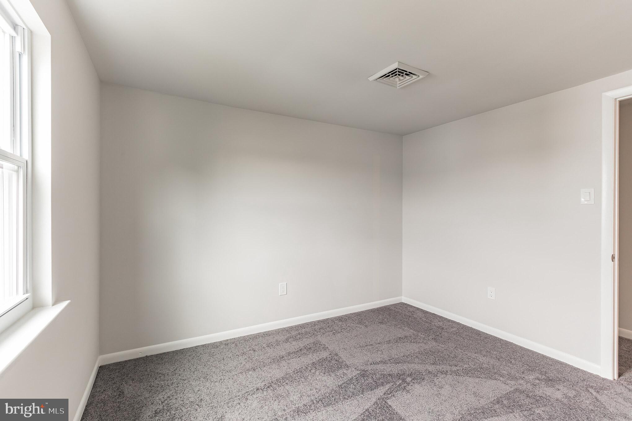 2211 Amosland Road Holmes, PA 19043 - Photo 24 of 27