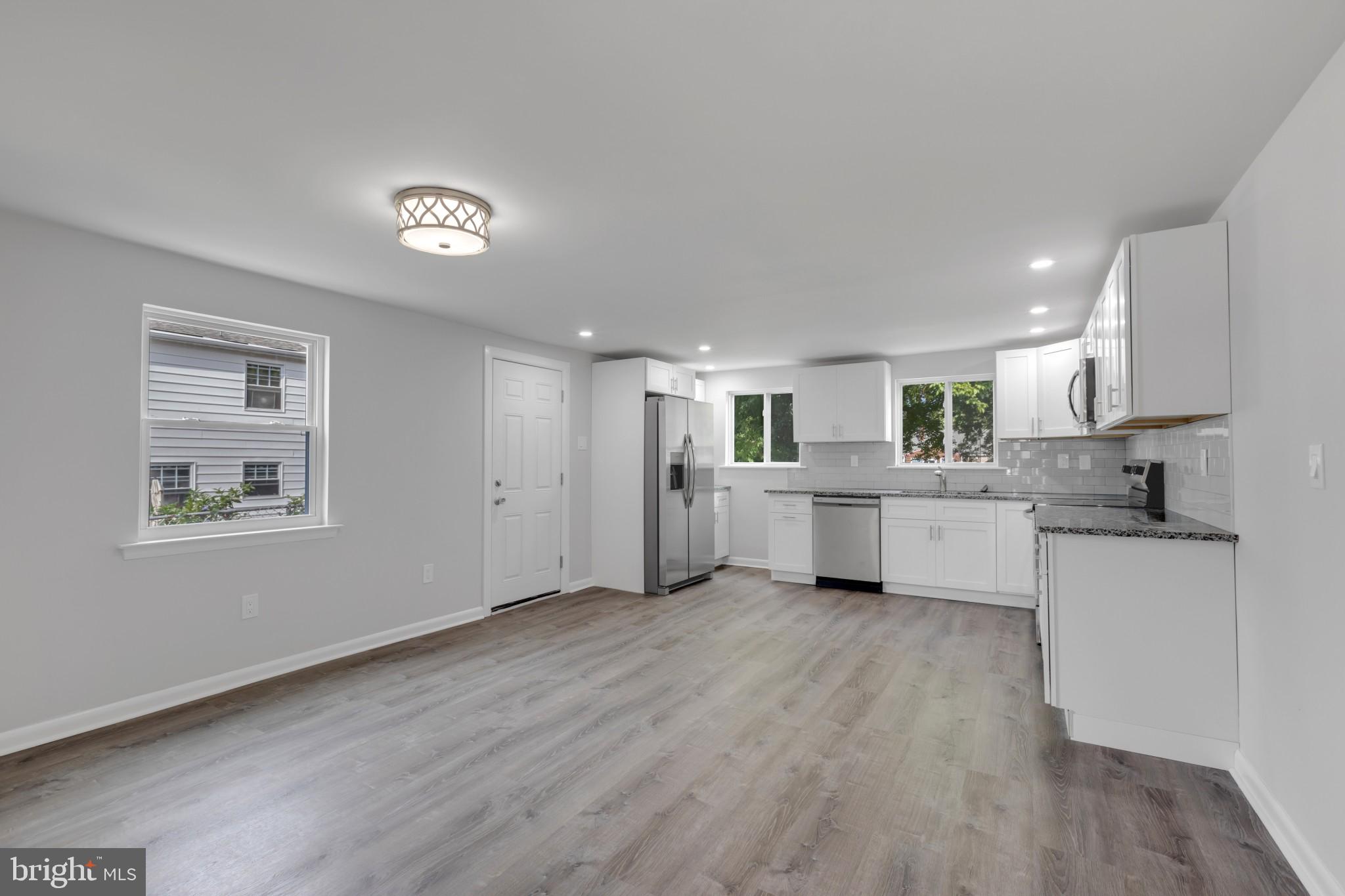 2211 Amosland Road Holmes, PA 19043 - Photo 7 of 27