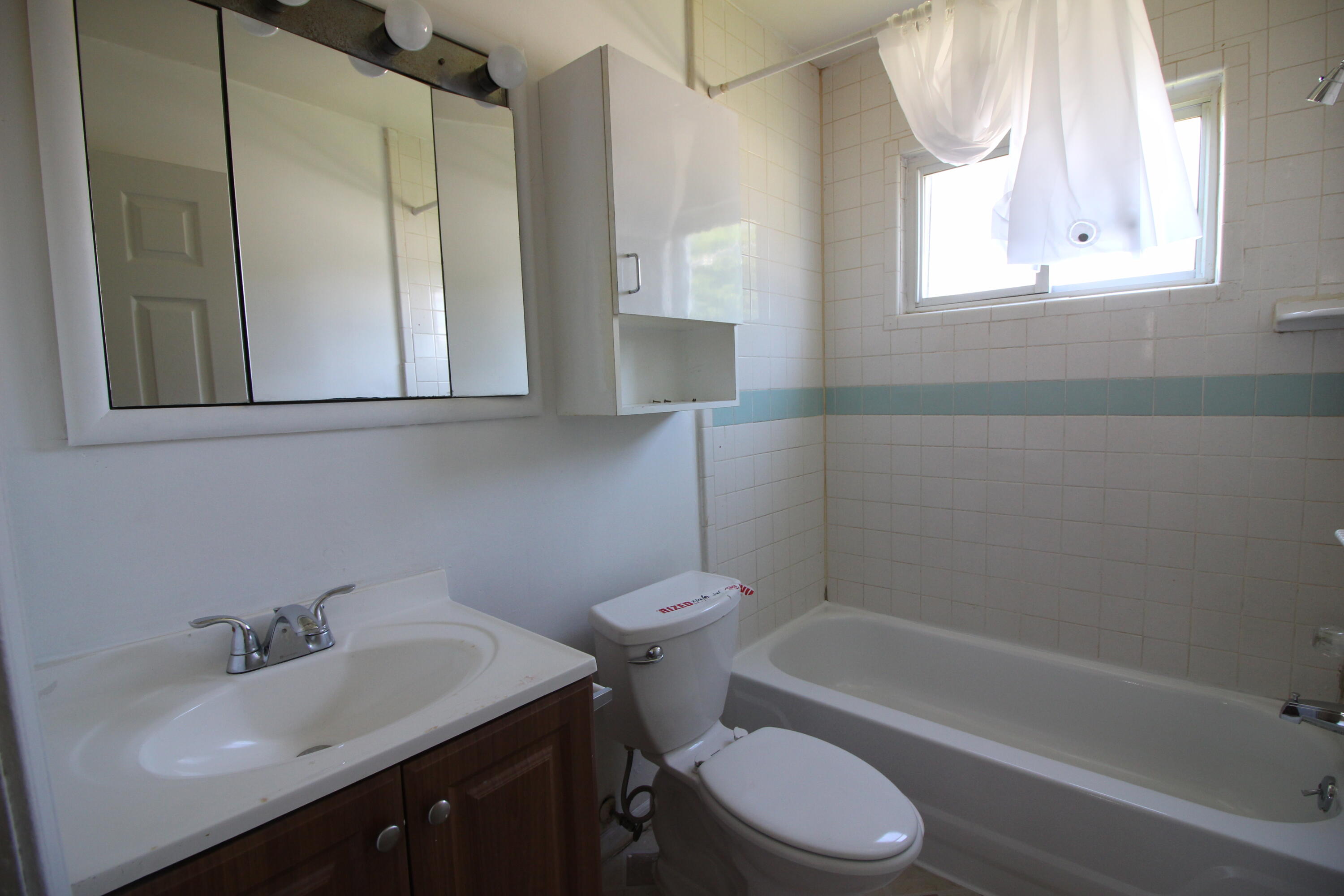 34740 Beaconsfield Street Clinton Township, MI 48035 - Photo 6 of 8 IMG_0815