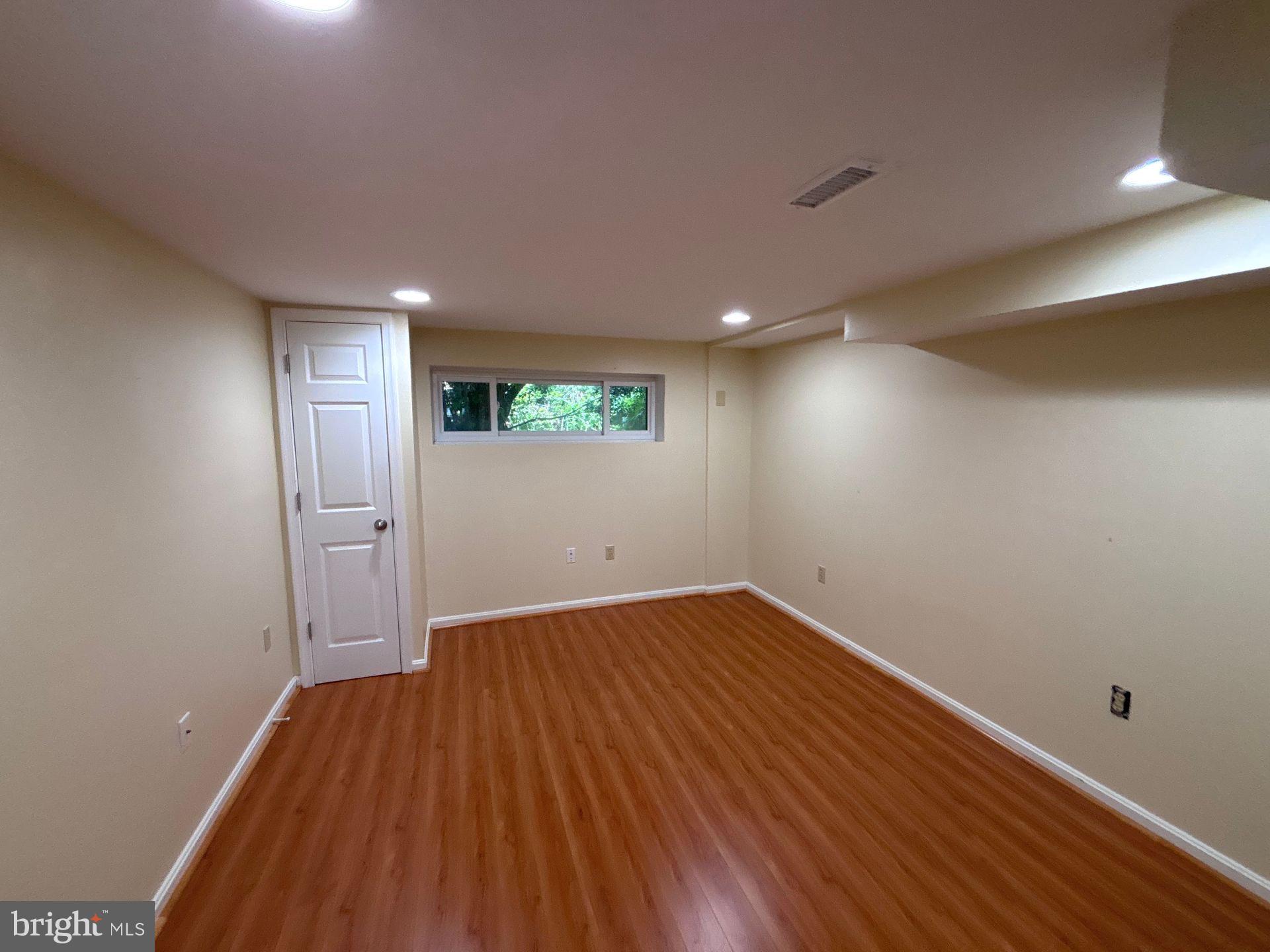701 Robert Road Rockville, MD 20850 - Photo 8 of 10