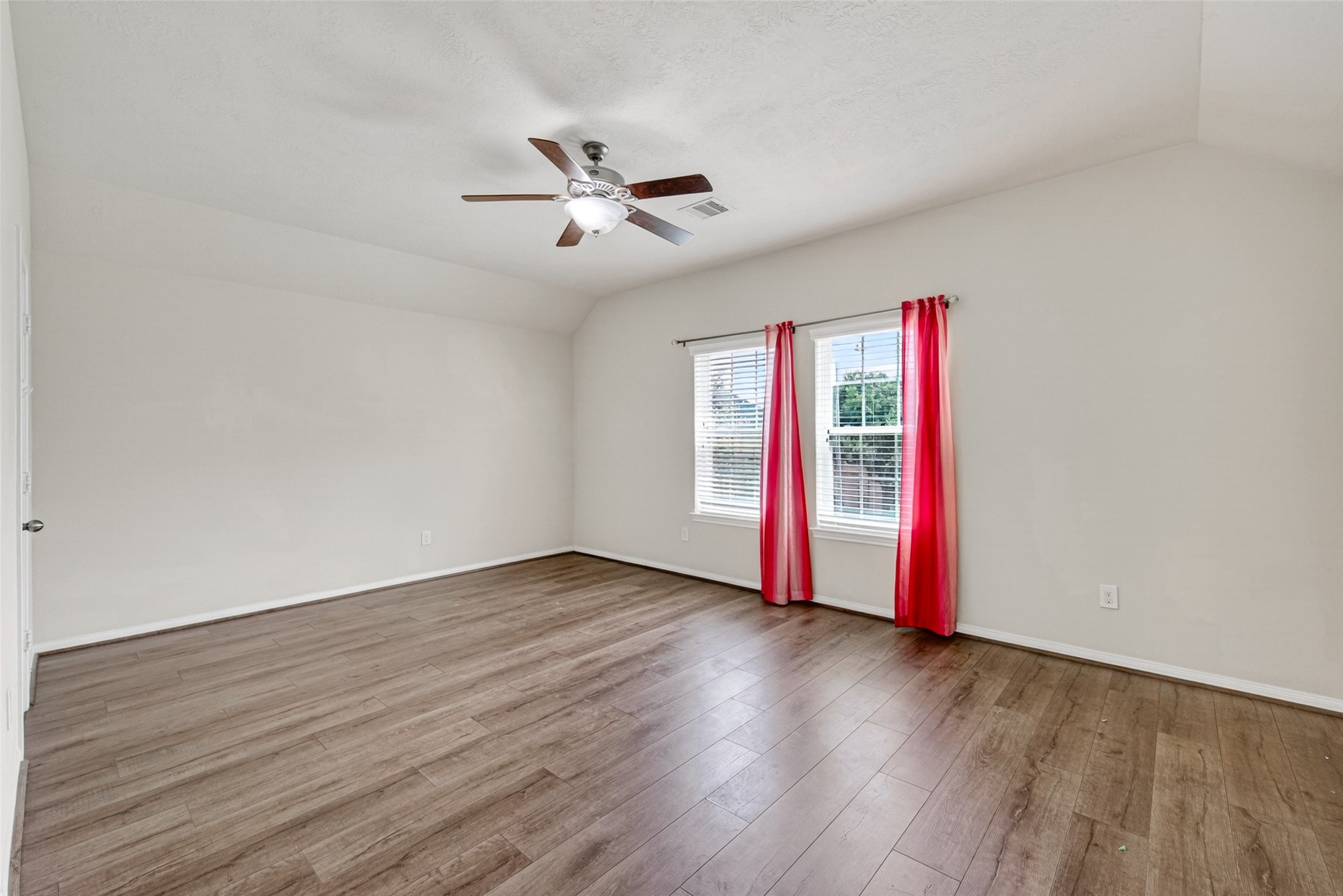 25018 Diamond Ranch Drive Katy, TX 77494 - Photo 32 of 46