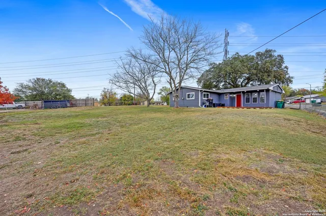 $229,000 | 117 Lost Forest Street, Live Oak, TX 78233