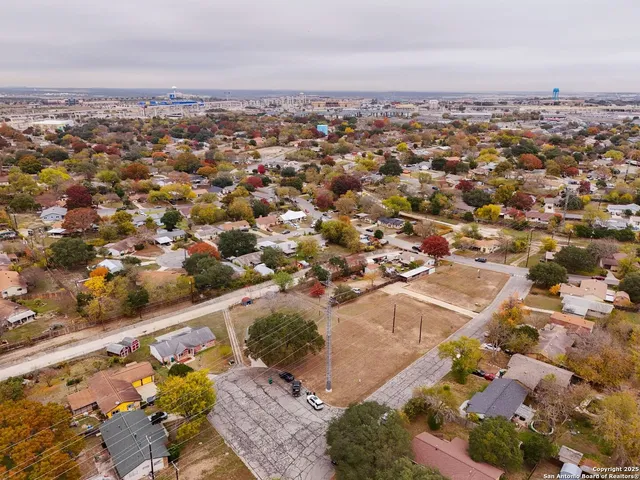 $229,000 | 117 Lost Forest Street, Live Oak, TX 78233