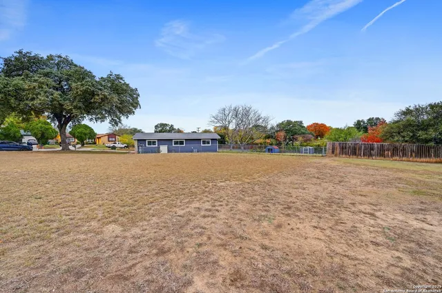 $229,000 | 117 Lost Forest Street, Live Oak, TX 78233
