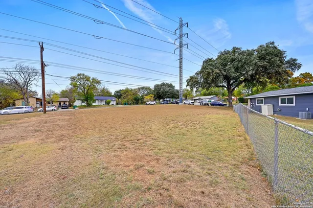 $229,000 | 117 Lost Forest Street, Live Oak, TX 78233