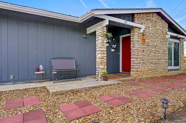 $229,000 | 117 Lost Forest Street, Live Oak, TX 78233