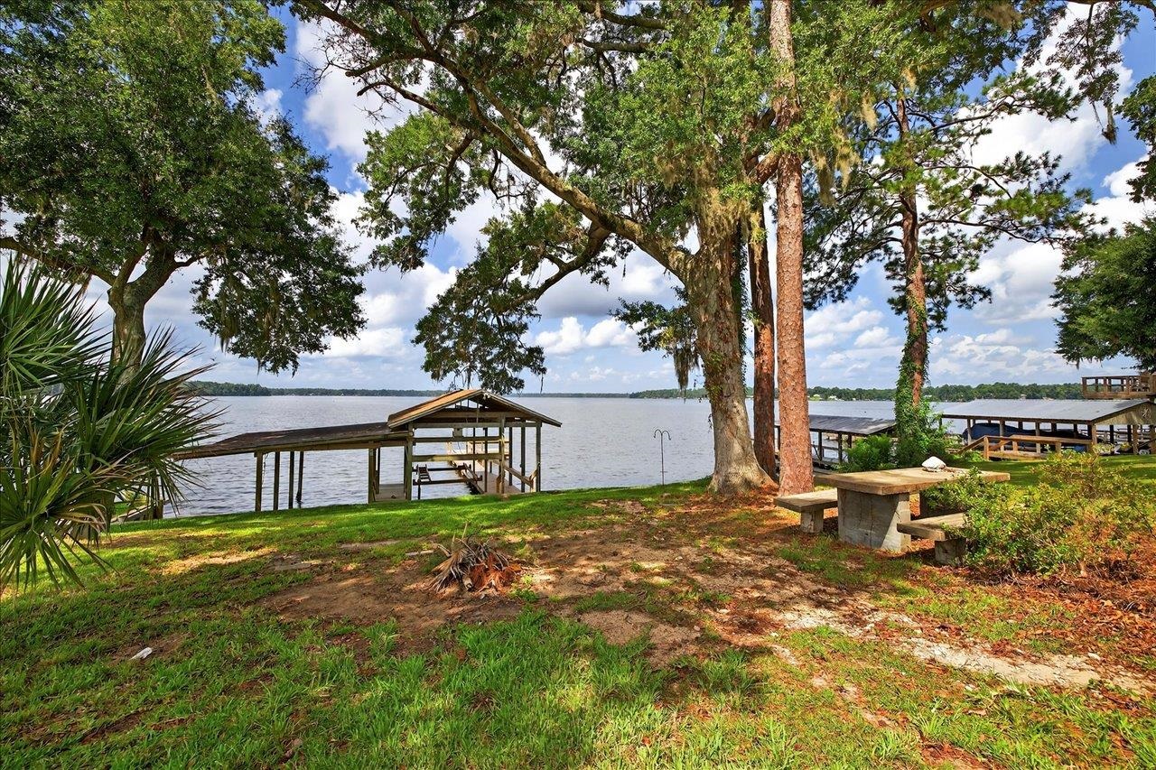 3170 Lakeview Point Road Quincy, FL 32351 - Photo 24 of 63