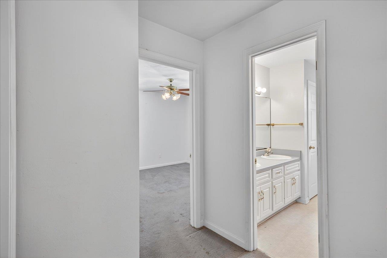 3170 Lakeview Point Road Quincy, FL 32351 - Photo 9 of 63