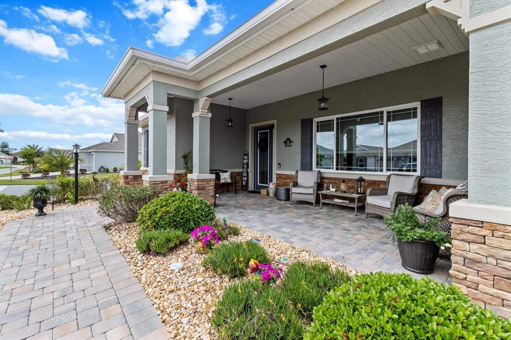 8412 Southwest 93rd Circle Ocala, FL 34481 - Photo 2 of 45