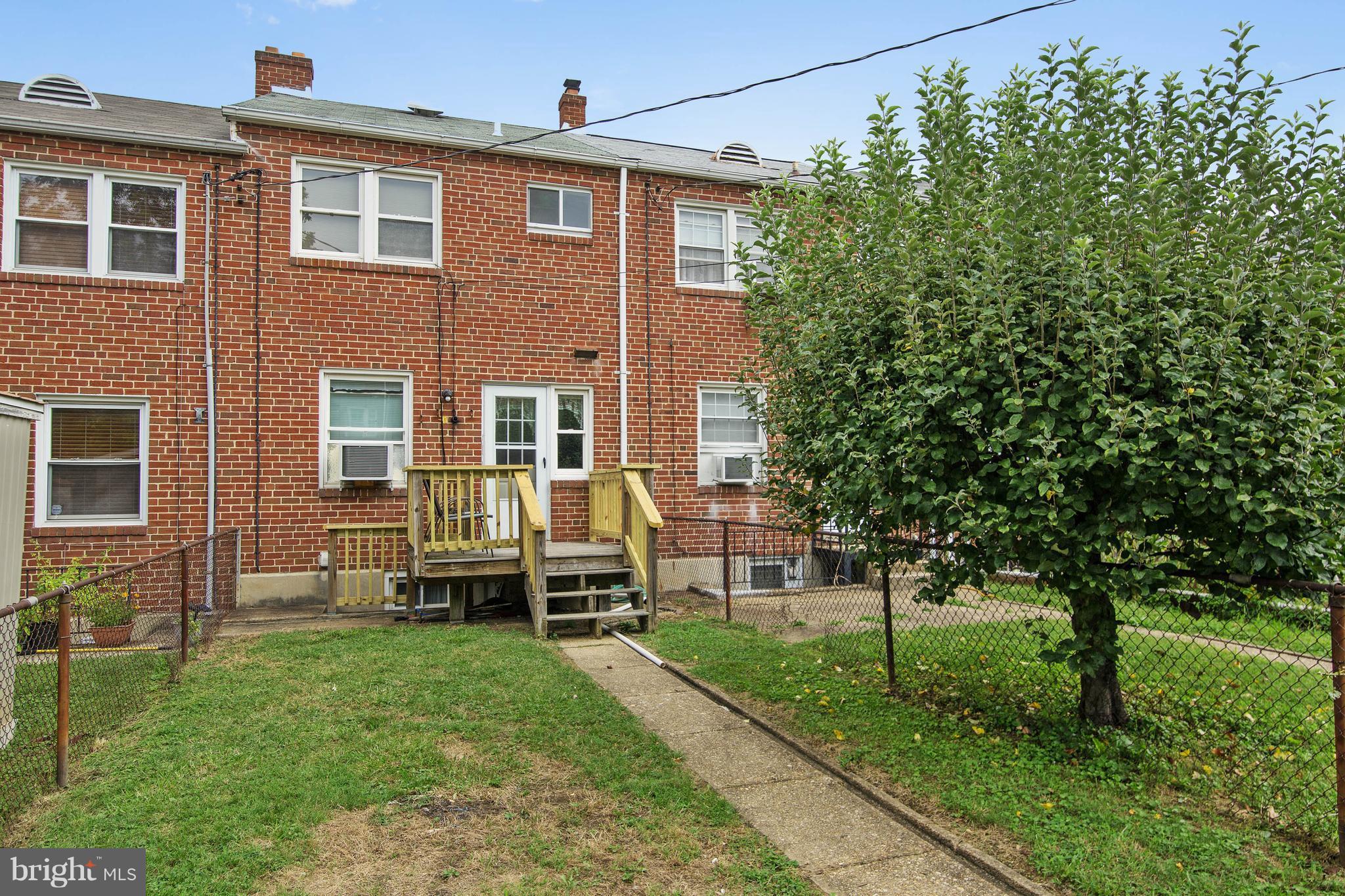 1031 Elm Road Baltimore, MD 21227 - Photo 22 of 25 Backyard w/parking pad
