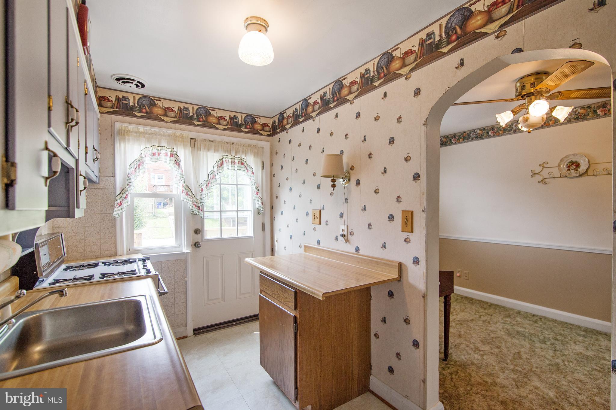 1031 Elm Road Baltimore, MD 21227 - Photo 8 of 25 Kitchen