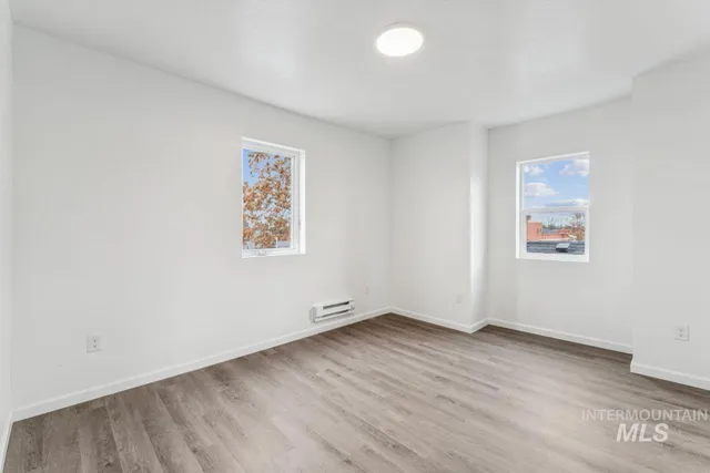 $1,425,000 | 911 2nd Street South, Nampa, ID 83651