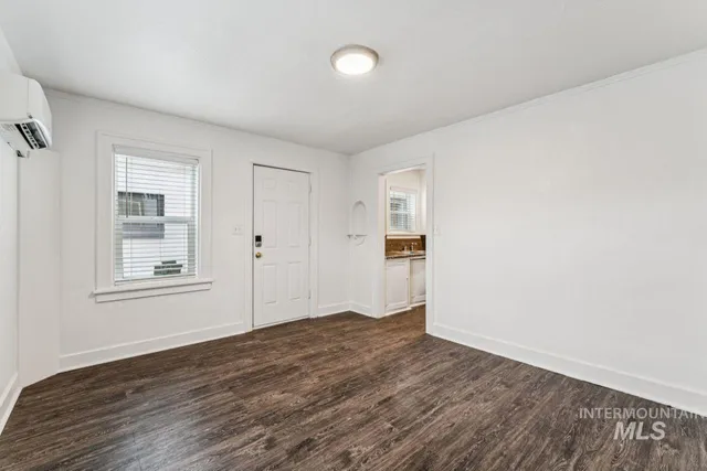 $1,425,000 | 911 2nd Street South, Nampa, ID 83651