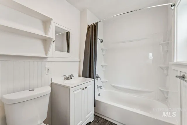 $1,425,000 | 911 2nd Street South, Nampa, ID 83651