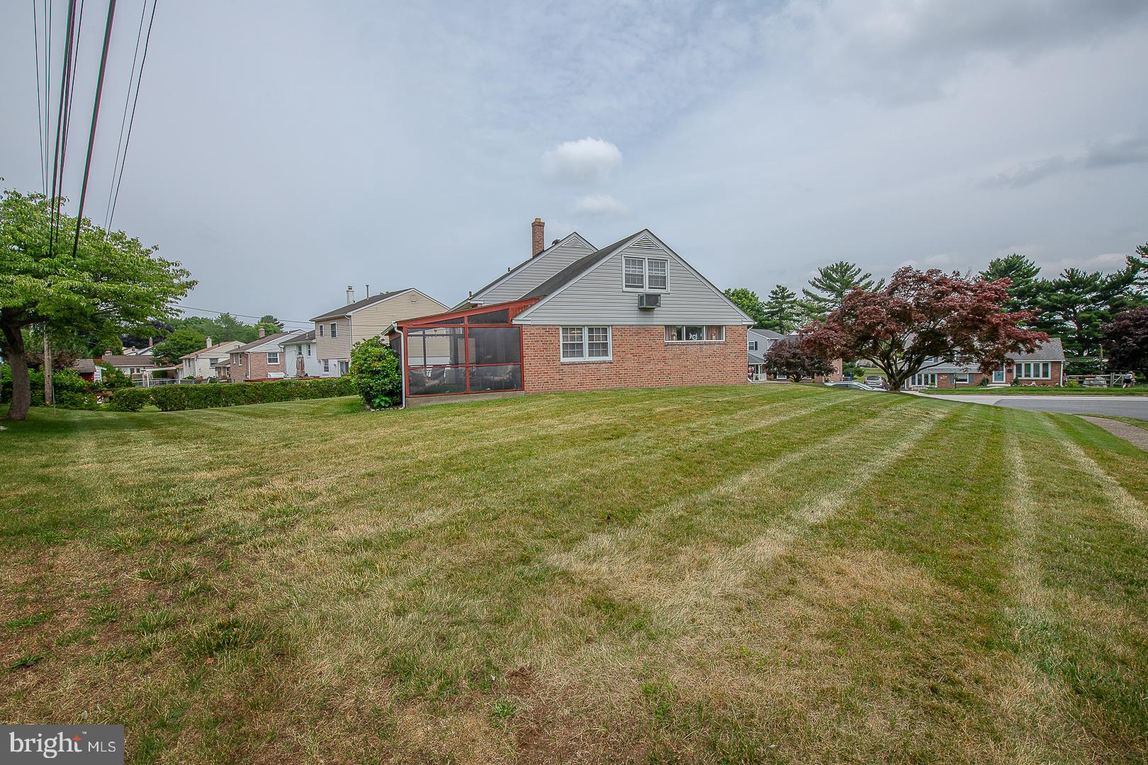 555 Vernon Road Springfield, PA 19064 - Photo 34 of 43