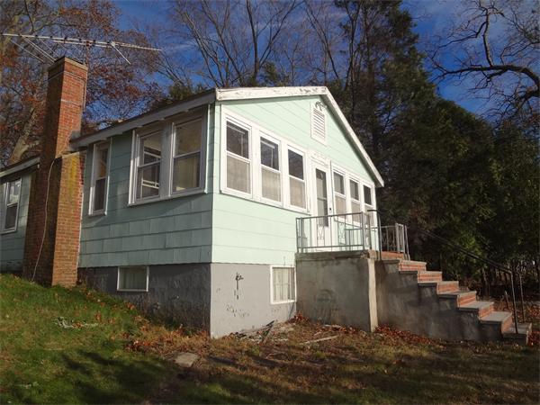 70 Oak Ridge Terrace Lynnfield, MA 01940 - Photo 10 of 25 Gallery Image 10
