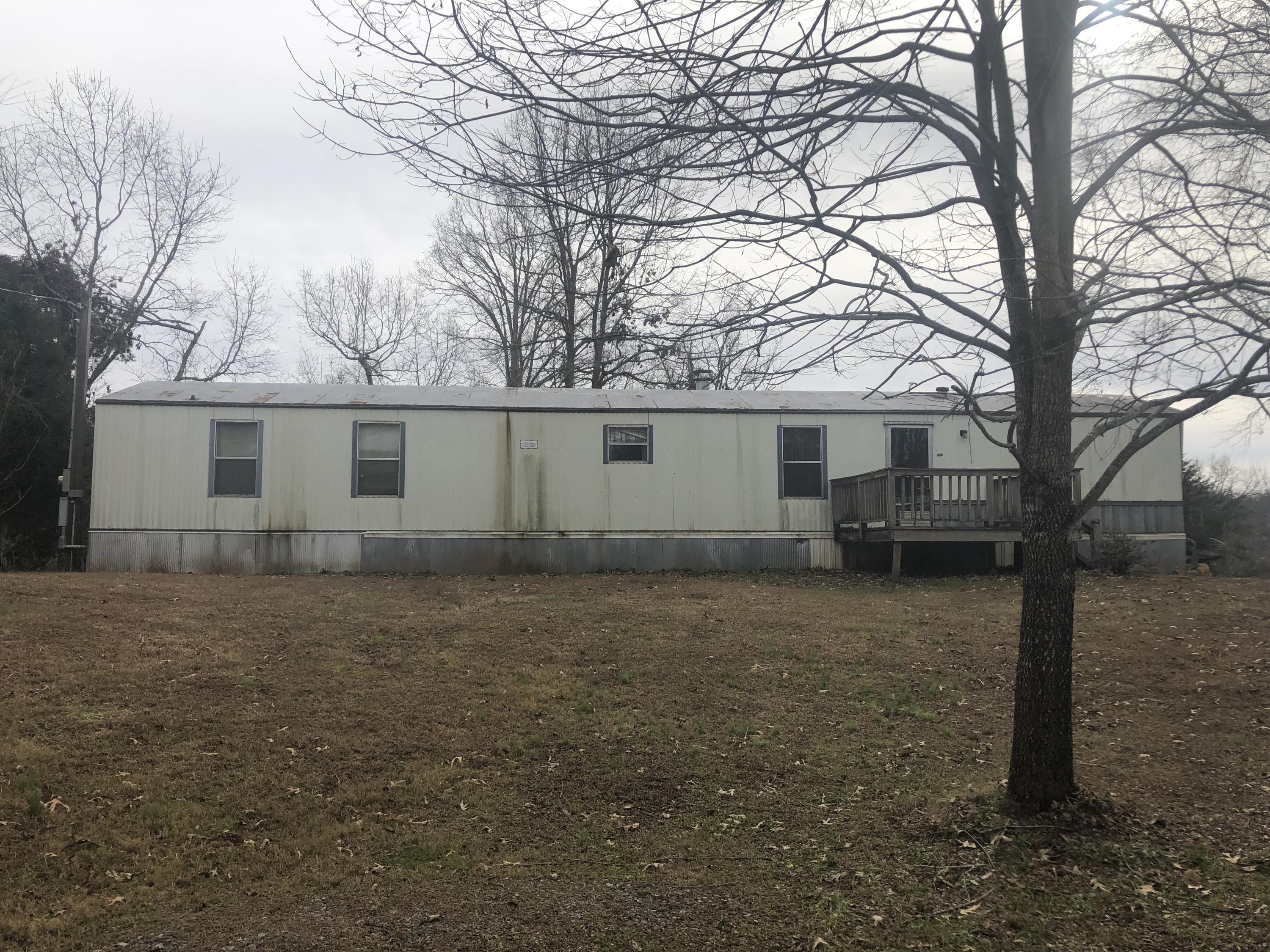 1070 Bethlehem Road Madisonville, TN 37354 - Photo 2 of 30 IMG_1304