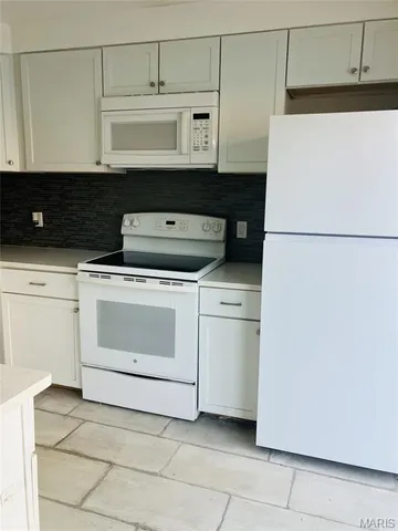 $1,480 | 7546 Hazelcrest Drive, Hazelwood, MO 63042