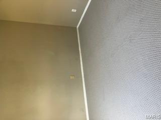 7546 Hazelcrest Drive Hazelwood, MO 63042 - Photo 7 of 19