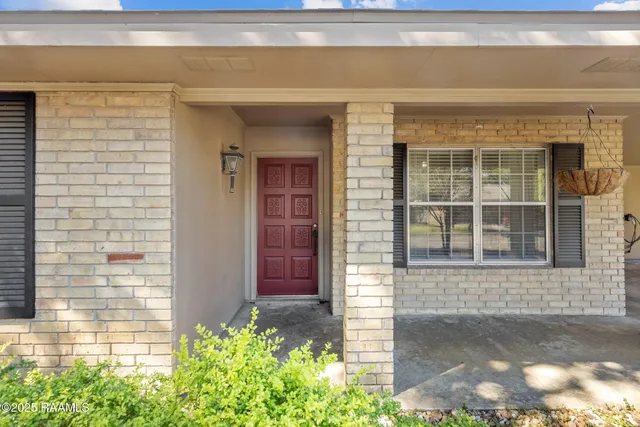 $245,000 | 124 Alyene Drive, Lafayette, LA 70506