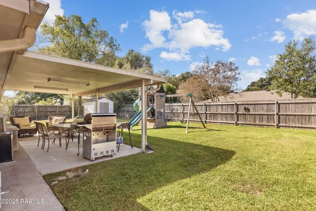 $245,000 | 124 Alyene Drive, Lafayette, LA 70506