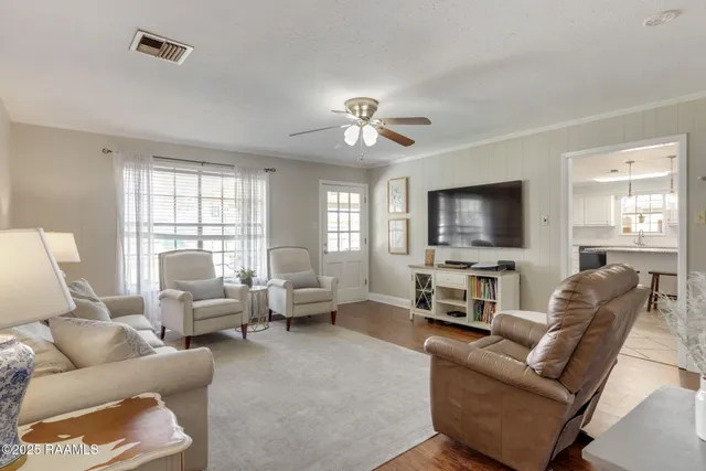 $245,000 | 124 Alyene Drive, Lafayette, LA 70506