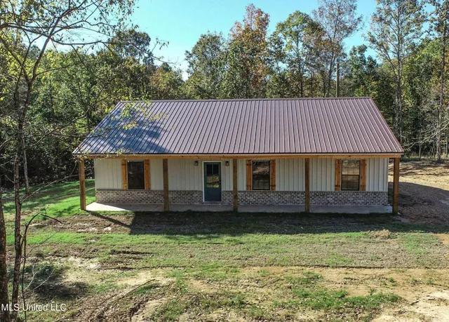 $244,000 | 533 Hudson Road, Sardis, MS 38666