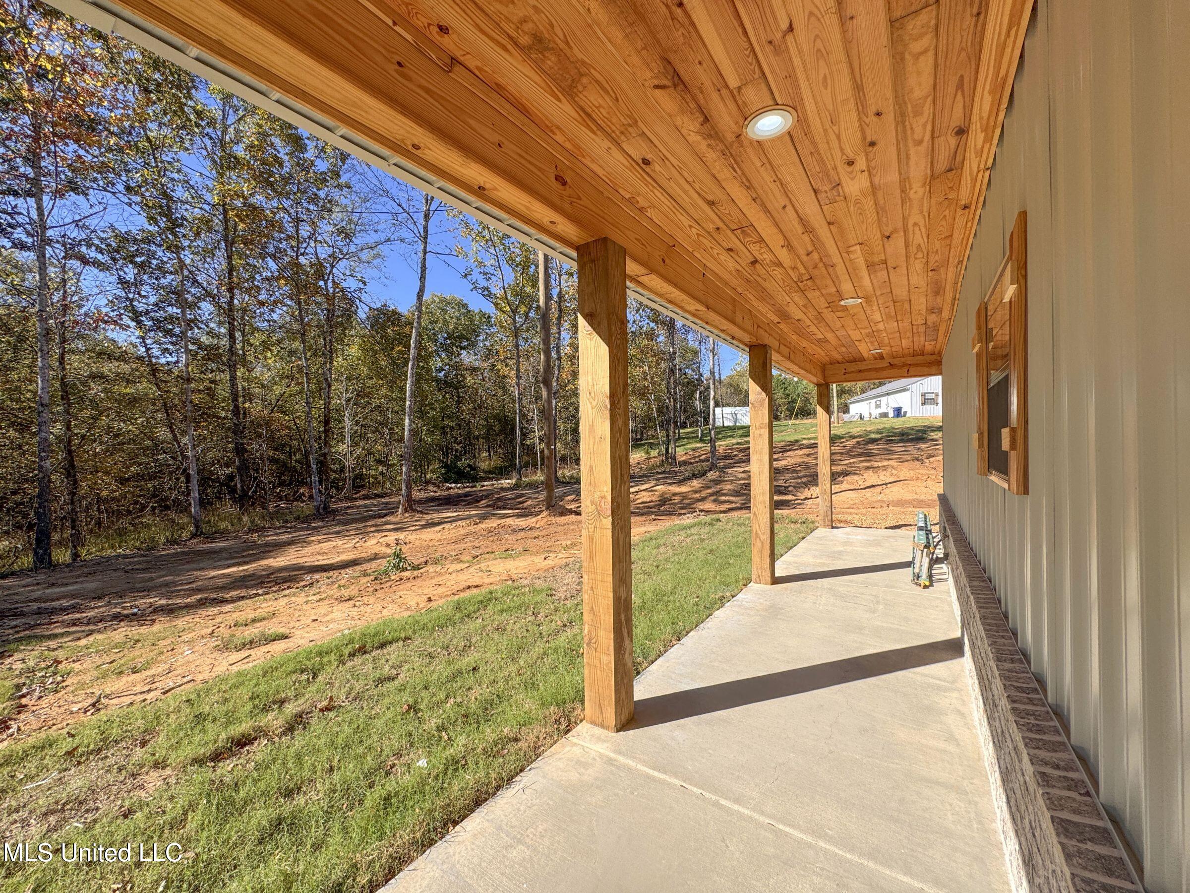 533 Hudson Road Sardis, MS 38666 - Photo 103 of 106 5hdsrd82