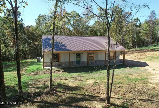 $244,000 | 533 Hudson Road, Sardis, MS 38666