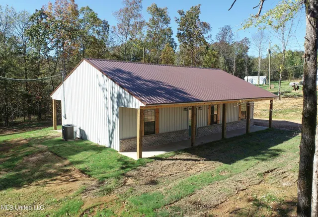 $244,000 | 533 Hudson Road, Sardis, MS 38666