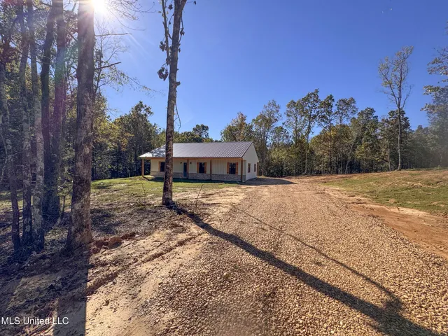 $244,000 | 533 Hudson Road, Sardis, MS 38666