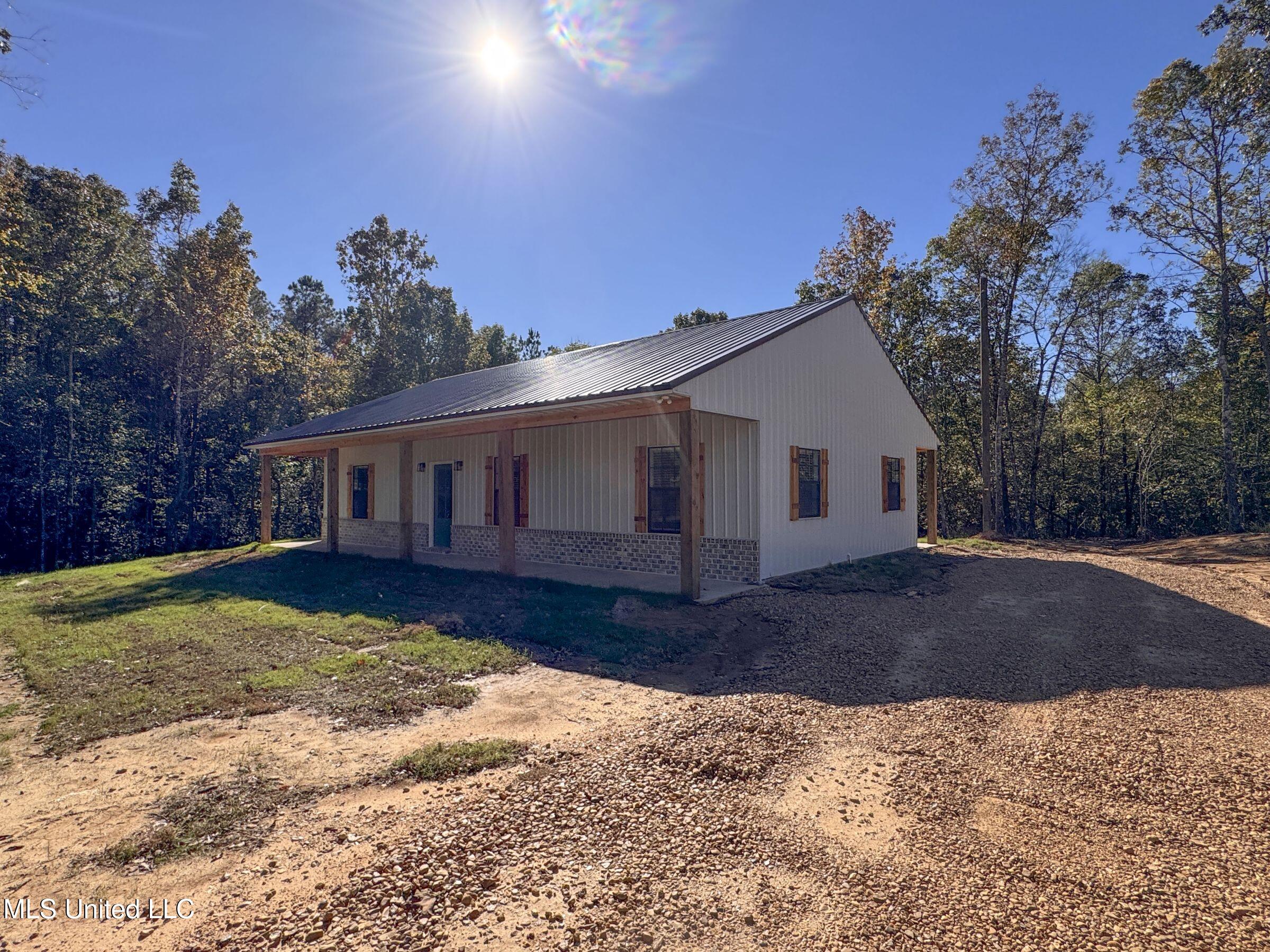533 Hudson Road Sardis, MS 38666 - Photo 29 of 106 5hdsrd8