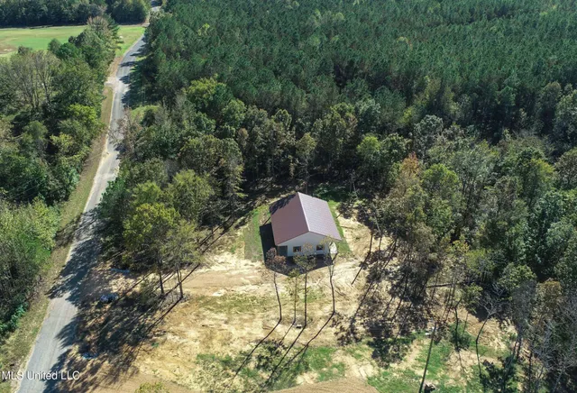 $244,000 | 533 Hudson Road, Sardis, MS 38666