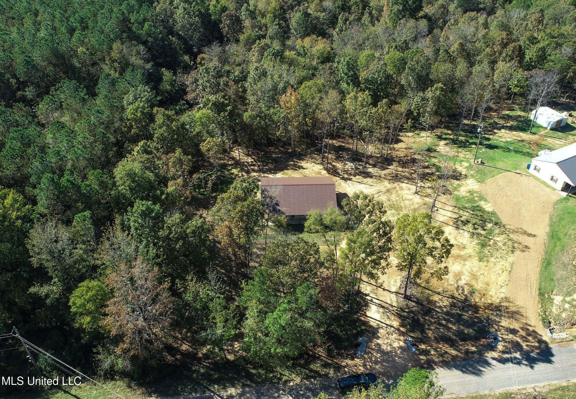 533 Hudson Road Sardis, MS 38666 - Photo 9 of 106 3hdsrd5