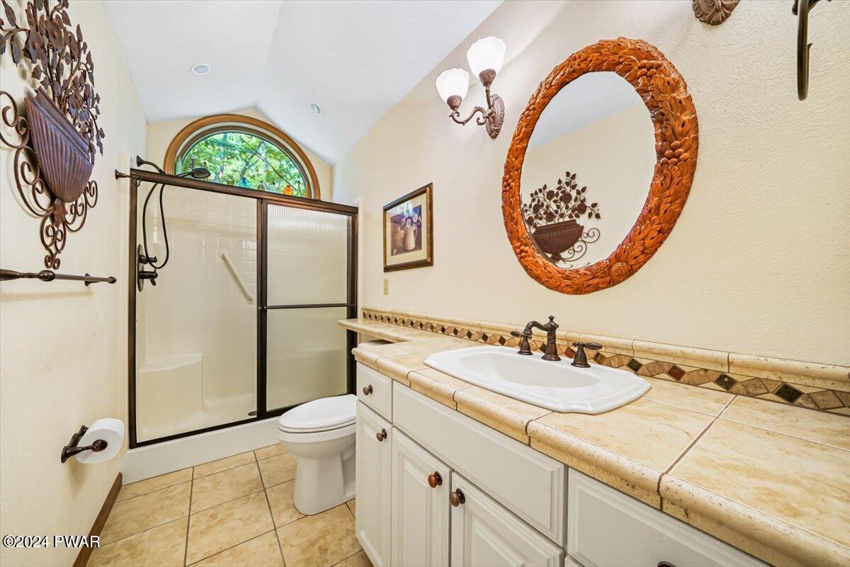 305 Maple Ridge Drive Hawley, PA 18428 - Photo 29 of 36 full bath