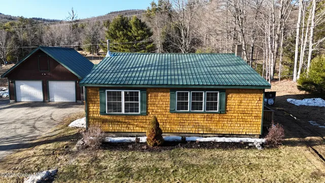 $374,900 | 211 Perry Road, Chester, NY 12853