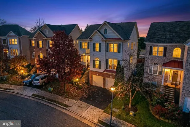 $924,900 | 7204 Lyndam Hill Circle, Lorton, VA 22079