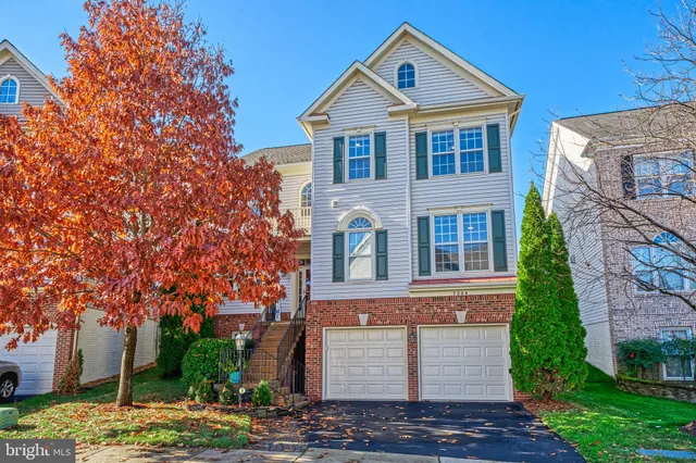 $924,900 | 7204 Lyndam Hill Circle, Lorton, VA 22079