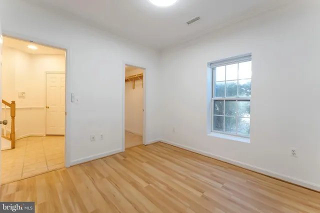 $924,900 | 7204 Lyndam Hill Circle, Lorton, VA 22079