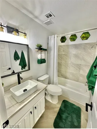 $2,995 | 1724 Pinion Mesa Court, Las Vegas, NV 89128